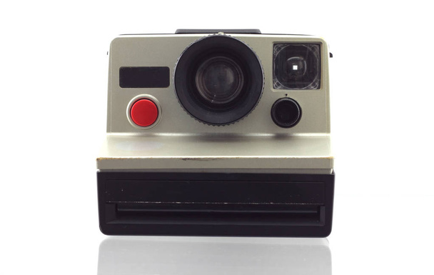Câmera instantânea isolada no fundo branco
  - Foto, Imagem
