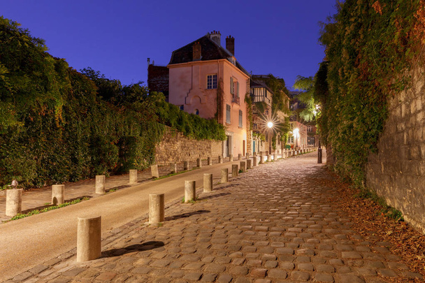 Paris. Old street on the Montmartre hill. - Photo, Image