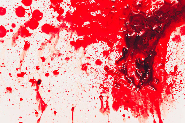 Fresh human bright red blood on floor. - Zdjęcie, obraz