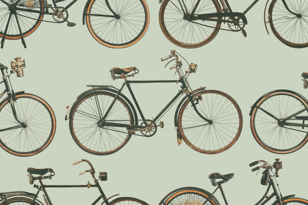 Collection of vintage rusted bicycles - Foto, Imagen