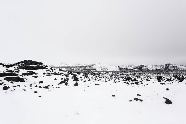 Paisagem com neve, Askja caldera area, Islândia
 - Foto, Imagem