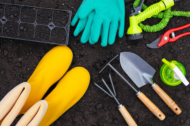 Gardening tools - top view - Valokuva, kuva