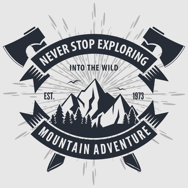 Mountain Adventure etichetta vintage, distintivo, logo o emblema. Illustrazione vettoriale - Vettoriali, immagini