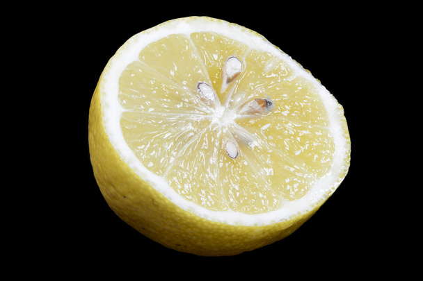 Fruta de limón en rodajas
 - Foto, Imagen