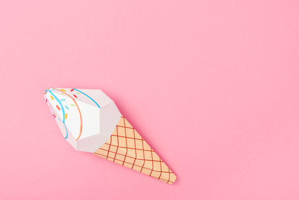 top view of handmade paper ice cream cone isolated on pink with copy space - Valokuva, kuva