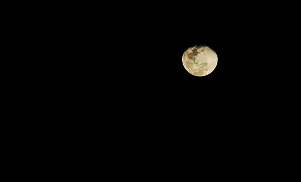 Pleine lune fond noir fond détail surface
 - Photo, image