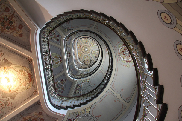 アール ヌーボー様式の階段 - 写真・画像
