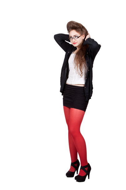 Menina adolescente em roupas pretas e vermelhas
 - Foto, Imagem