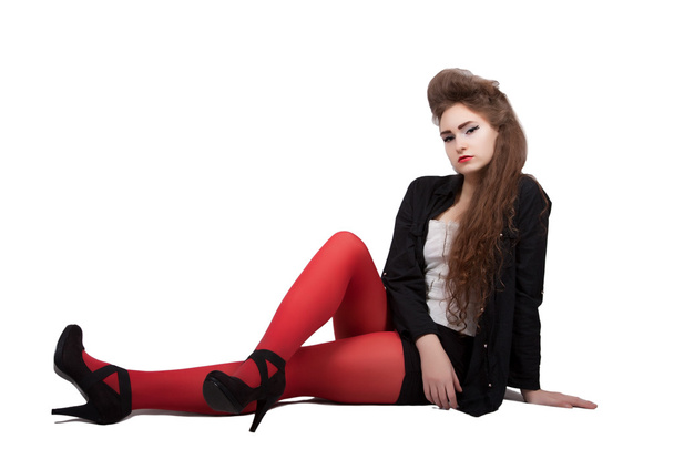 dospívající dívka v černé a červené oblečení - Fotografie, Obrázek
