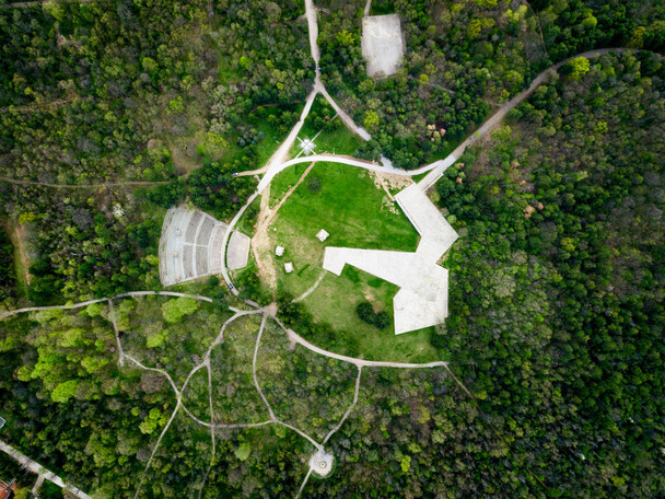 Парк бубань на острові NIS, Сербія повітряна думка - Фото, зображення