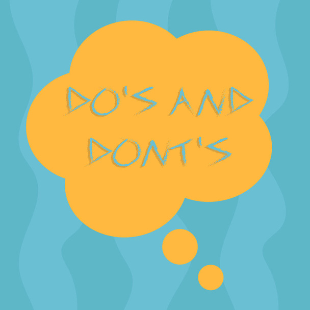 Do S Is と Dont S Is を示す概念的な手書き文字は、プレゼンテーション広告のためのいくつかの活動に関するアドバイスルールや習慣を示しています。. - 写真・画像