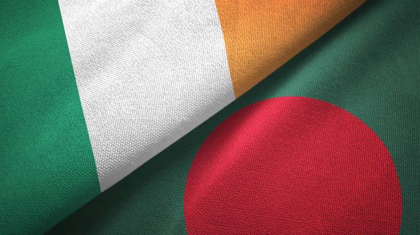 Irlanda y Bangladesh dos banderas tela textil, textura de la tela
  - Foto, Imagen