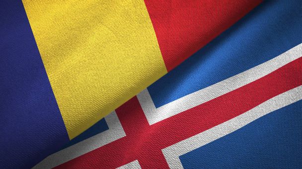 Roménia e Islândia duas bandeiras de pano têxtil, textura de tecido
 - Foto, Imagem