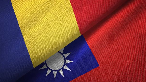 Rumania y Taiwán dos banderas tela textil, textura de la tela
 - Foto, Imagen