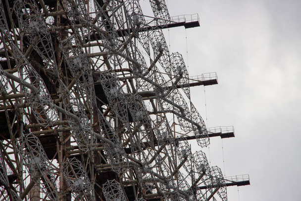 Військова антена в Чорнобилі, екскурсія в Чорнобиль і Прип'ять - Фото, зображення