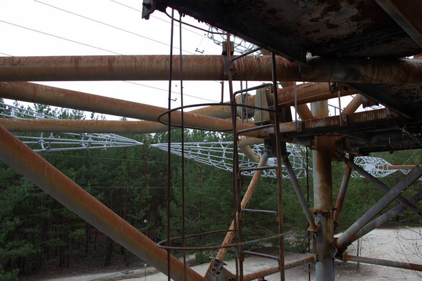 Antena militar en Chernobyl, Tour a Chernobyl y Pripyat
 - Foto, imagen