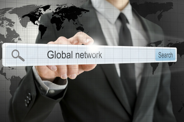 Globales Netzwerk in Suchleiste geschrieben - Foto, Bild