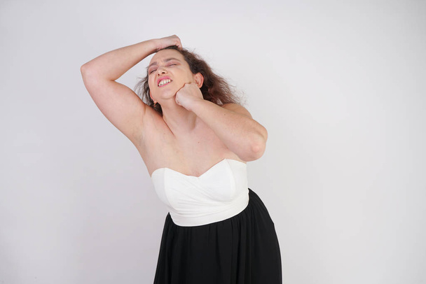 nervöse Depressive Frau mit geringem Selbstwertgefühl und emotionalem Burnout - Foto, Bild