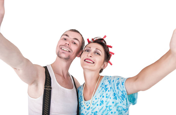 Lustiges Retro-Paar macht Selfie von sich selbst  - Foto, Bild