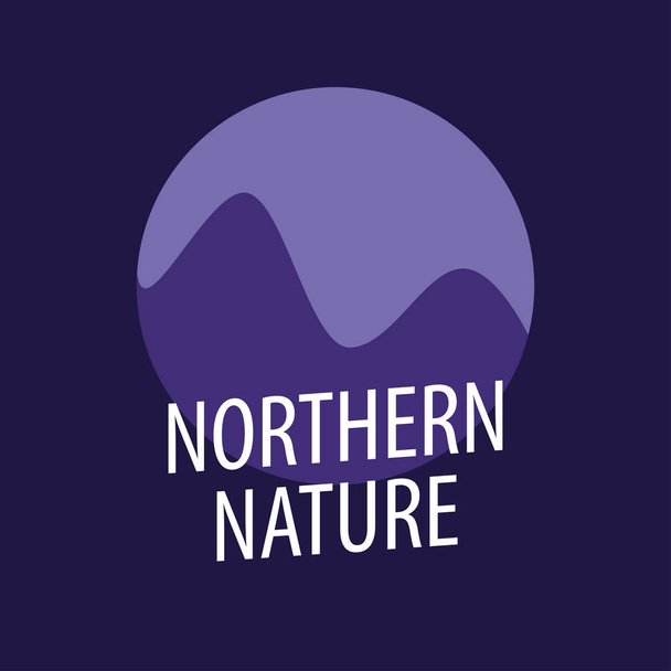 Pohjoisen luonnon pyöreä tunnus matkailuyritykselle tai lehdelle luonnosta tai matkailusta, kiipeilystä ja patikoinnista
 - Vektori, kuva