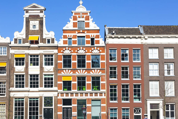 Palácios históricos em Amsterdã
 - Foto, Imagem