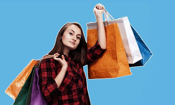 ショッピング バッグを持つ女性 - 写真・画像
