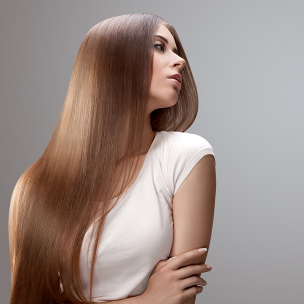 Long Hair. Beautiful Woman with Healthy Brown Hair. - Photo, Image