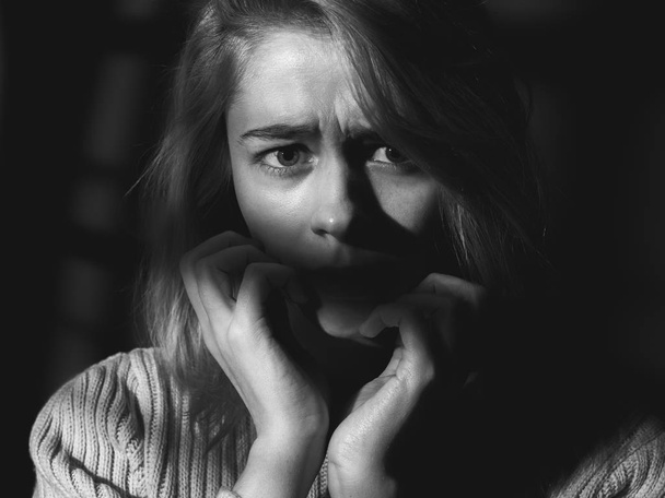 Portrait of the woman in shadows. Black and white. - Φωτογραφία, εικόνα
