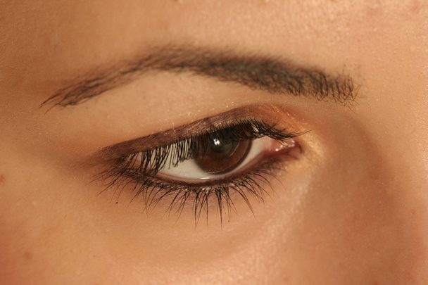 Occhio marrone
 - Foto, immagini