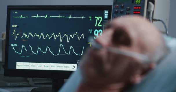 Sleeping patient and heart monitor - Footage, Video