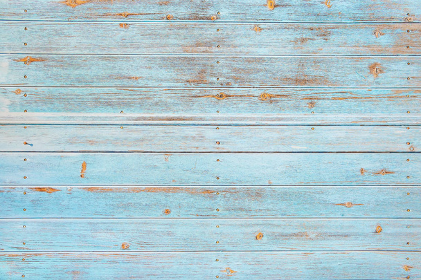 ヴィンテージビーチウッドの背景-古い風化した木製の板ターコイズまたは青の海の色で塗装. - 写真・画像