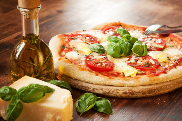 Italiaanse pizza - Foto, afbeelding
