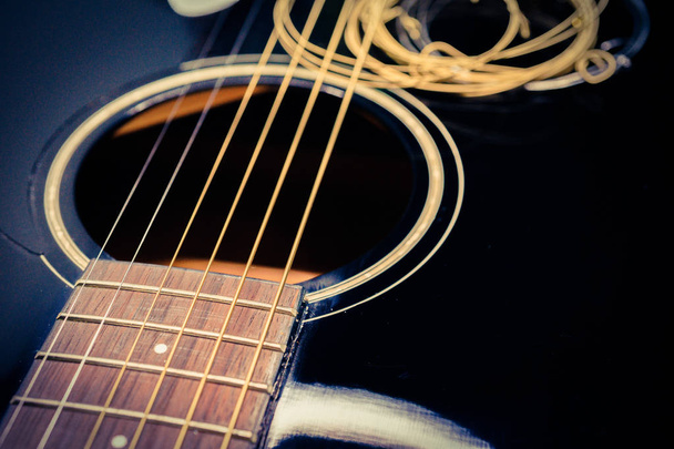 Guitarra acústica
 - Foto, Imagen