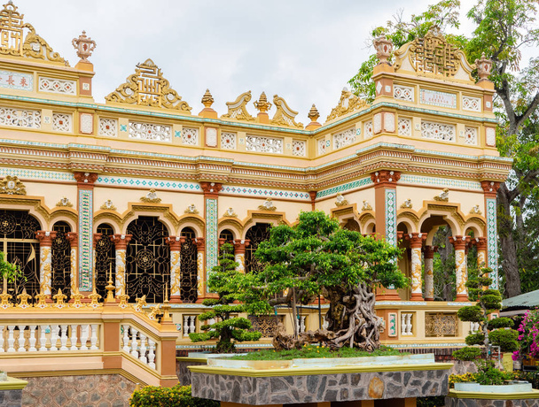 Vinh Trangin temppeli My Thossa, Vietnamissa
 - Valokuva, kuva