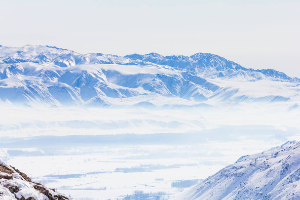 Χειμώνας North Xinjiang, Sonw και τον κόσμο των πάγων, Xinjiang, Κίνα - Φωτογραφία, εικόνα