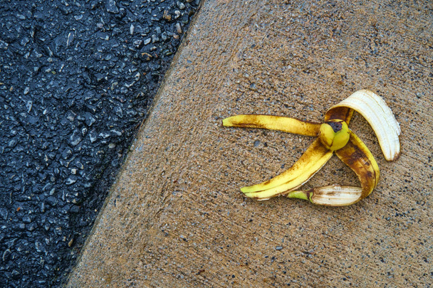 Csúszós vígjáték banán Peel - Fotó, kép