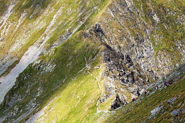 Альпіністів в Трансільванії Альпах, Румунії - Фото, зображення