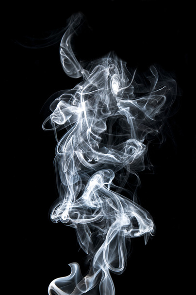 abstract white smoke on black background - Foto, afbeelding