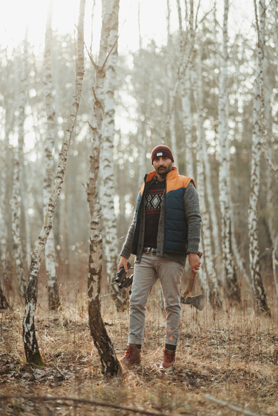 30-40 years old man hiker in the forest - Φωτογραφία, εικόνα