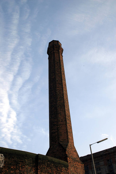 Partial Silhouette of Old Industrial Chimney in Liverpool Docks - Fotoğraf, Görsel