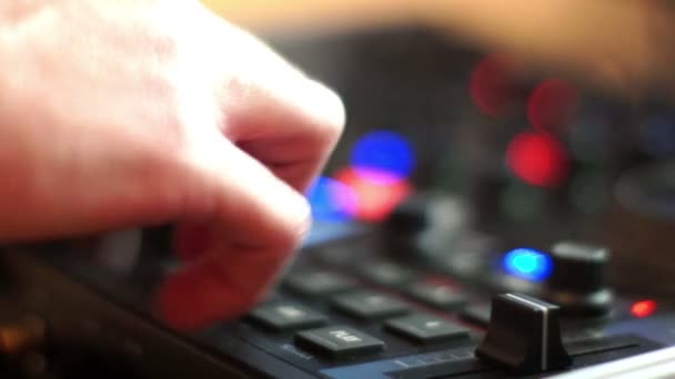 DJ zene lejátszása - Felvétel, videó