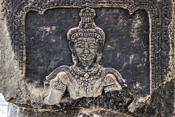 Schnitzereien an der Wand im Tempel von Angkor Wat - Foto, Bild