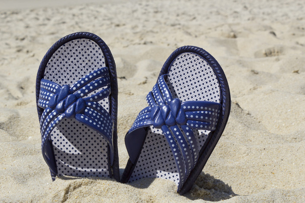 chinelos de praia
 - Foto, Imagem