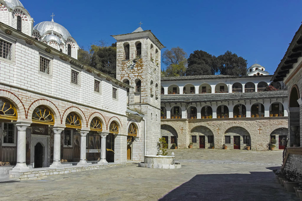 Middeleeuws heilig klooster van de Heilige Maria Eikosifoinissa, Oost-Macedonië en Thracië, Griekenland - Foto, afbeelding