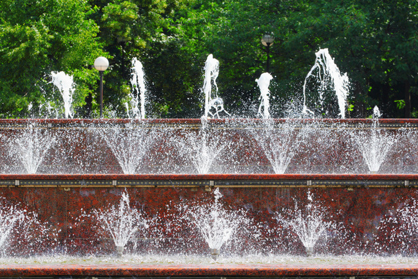 Acqua della fontana
 - Foto, immagini