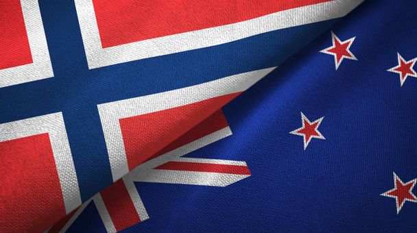 Noruega y Nueva Zelanda dos banderas tela textil, textura de la tela
 - Foto, Imagen