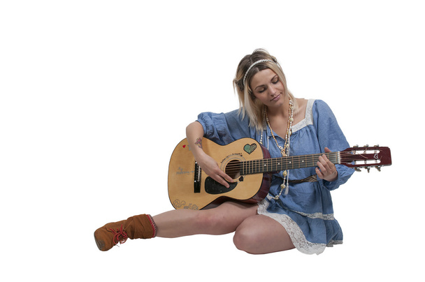 mujer con guitarra - Foto, Imagen