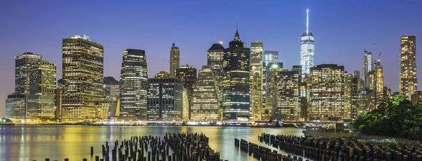 View of New York City Manhattan downtown skyline at dusk, USA. - Valokuva, kuva