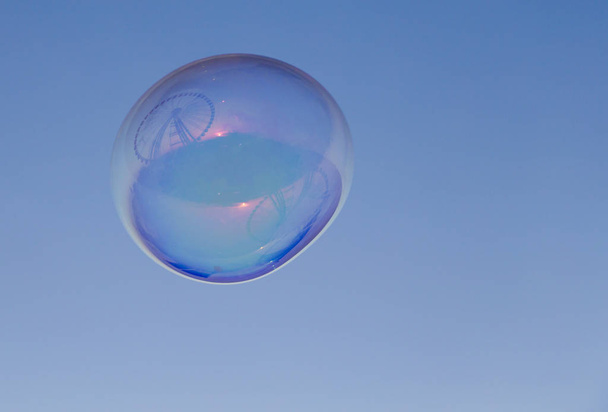 soap bubble in blue sky - Foto, immagini