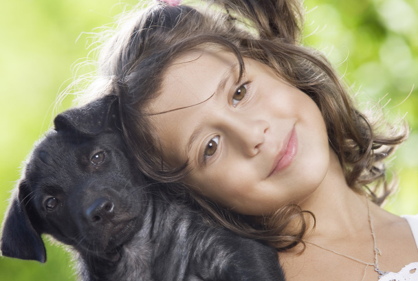 Tyttö koiran kanssa - Valokuva, kuva